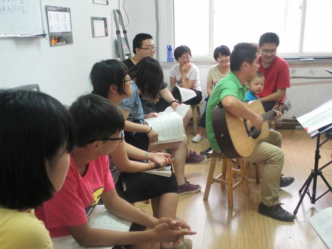  东营文化艺术培训联盟 机床 供应一流的学吉他:可信赖的吉他培训
